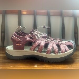 NWOB Keen Women's Whisper Sandals in Dusty Rose Pink